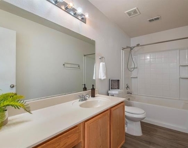 12628 Ocean Spray Drive - Photo Thumbnail 13