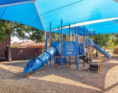 12628 Ocean Spray Drive - Photo Thumbnail 21