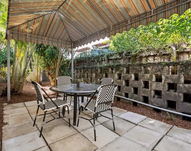 1123 Ne 14th Avenue - Photo Thumbnail 4
