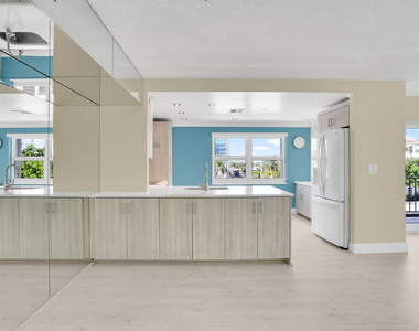 405 N Ocean Boulevard - Photo Thumbnail 19