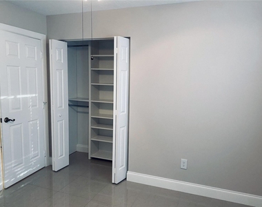 22592 Lombard Avenue - Photo Thumbnail 8