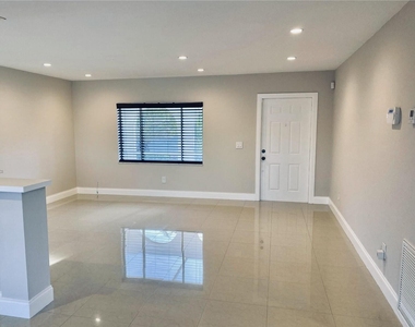 22592 Lombard Avenue - Photo Thumbnail 2