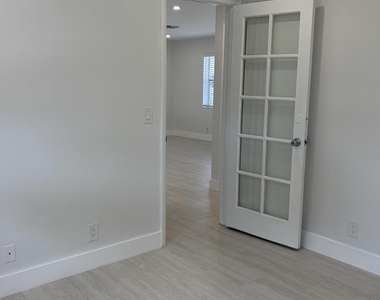 2812 Duke Lane - Photo Thumbnail 19