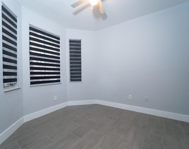 3515 Shoma Drive - Photo Thumbnail 1