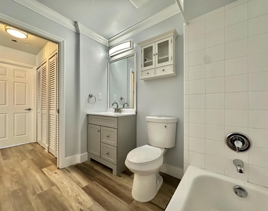 27 Royal Palm Way - Photo Thumbnail 33