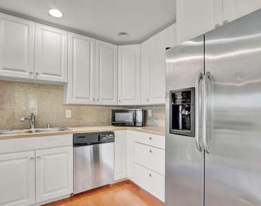 312 Southwind Drive - Photo Thumbnail 6