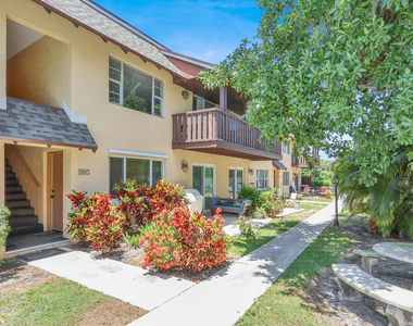 312 Southwind Drive - Photo Thumbnail 21