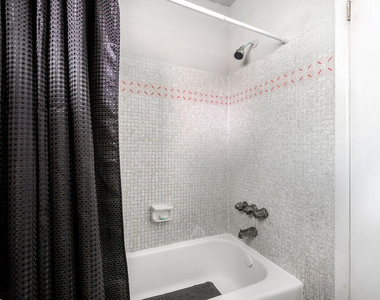 1826 Sherman Street - Photo Thumbnail 7