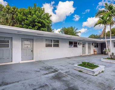 1826 Sherman Street - Photo Thumbnail 8