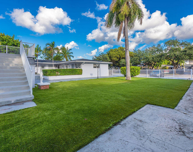 1826 Sherman Street - Photo Thumbnail 9