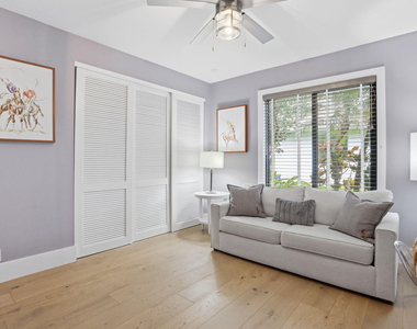 11180 Isle Brook Court - Photo Thumbnail 34