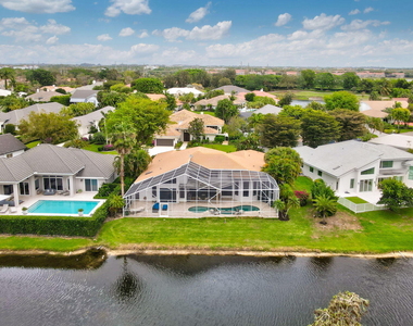 11180 Isle Brook Court - Photo Thumbnail 75