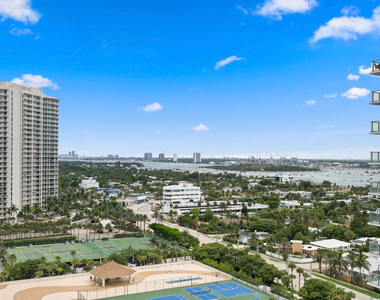 3100 N Ocean Drive - Photo Thumbnail 26