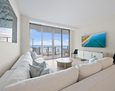 3100 N Ocean Drive - Photo Thumbnail 1