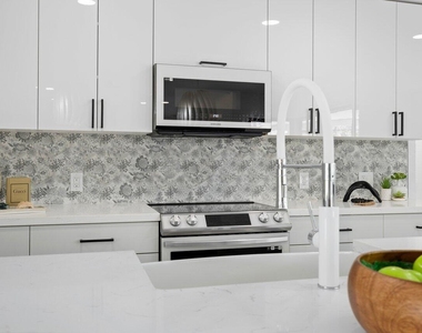 1200 Sw 8th Street - Photo Thumbnail 15