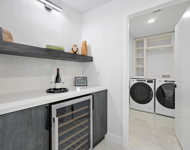 1200 Sw 8th Street - Photo Thumbnail 16