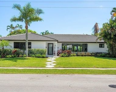 1200 Sw 8th Street - Photo Thumbnail 1