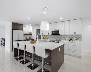 1200 Sw 8th Street - Photo Thumbnail 14