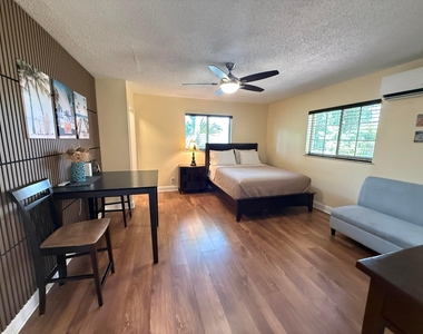 803 Ne 2nd Avenue - Photo Thumbnail 11