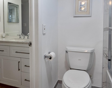 5890 Nw 64th Avenue - Photo Thumbnail 23