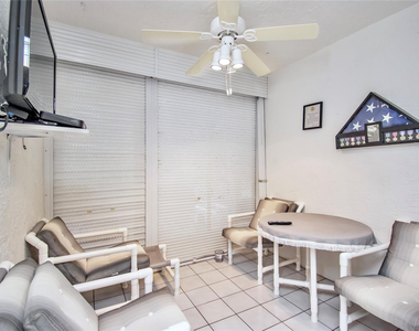 14895 Builtmore Way - Photo Thumbnail 13