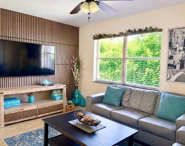 803 Ne 2nd Avenue - Photo Thumbnail 1