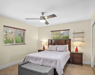 803 Ne 2nd Avenue - Photo Thumbnail 7