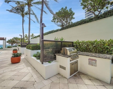 3550 Galt Ocean Drive - Photo Thumbnail 9