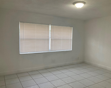 6230 Sw 4th Place - Photo Thumbnail 20