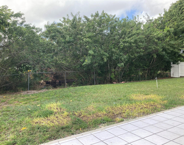 6230 Sw 4th Place - Photo Thumbnail 3