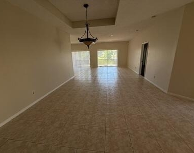 10839 Madison Drive - Photo Thumbnail 16