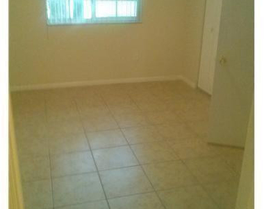 3241 Sabal Palm Manor - Photo Thumbnail 9