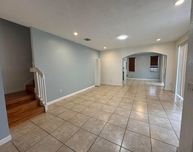 15746 Sw 41st Street - Photo Thumbnail 13