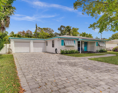 107 N Swinton Circle - Photo Thumbnail 21