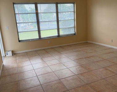 707 High Point Boulevard N - Photo Thumbnail 1