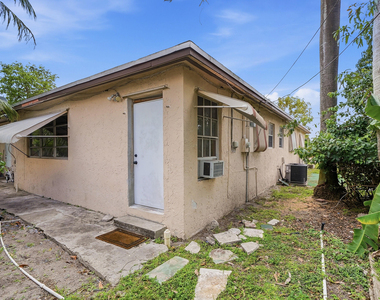2130 Sw 67th Avenue Sw - Photo Thumbnail 9