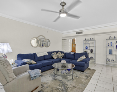 6328 W Longboat Ln Lane W - Photo Thumbnail 4