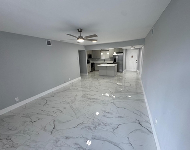 9509 Sw 1st Court - Photo Thumbnail 14