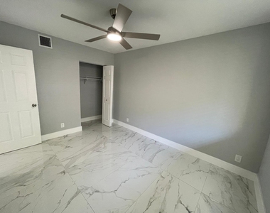 9509 Sw 1st Court - Photo Thumbnail 23