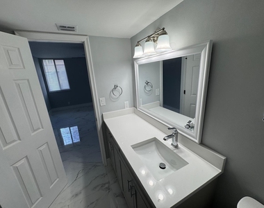 9509 Sw 1st Court - Photo Thumbnail 13