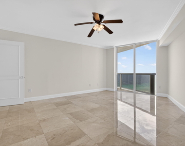 18911 Collins Avenue - Photo Thumbnail 12