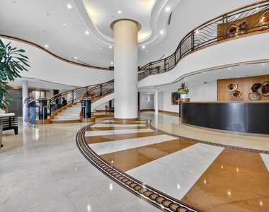18911 Collins Avenue - Photo Thumbnail 20