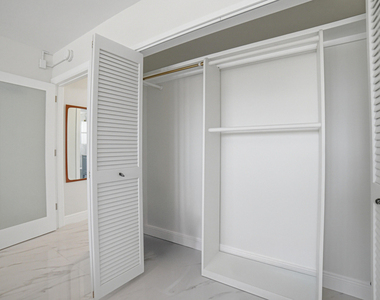 8 Briny Avenue - Photo Thumbnail 13