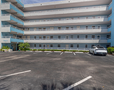 8 Briny Avenue - Photo Thumbnail 19