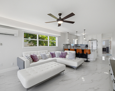8 Briny Avenue - Photo Thumbnail 2