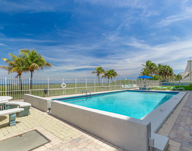 8 Briny Avenue - Photo Thumbnail 27