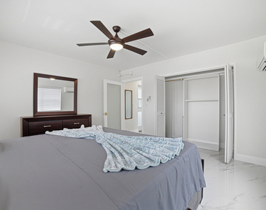 8 Briny Avenue - Photo Thumbnail 12