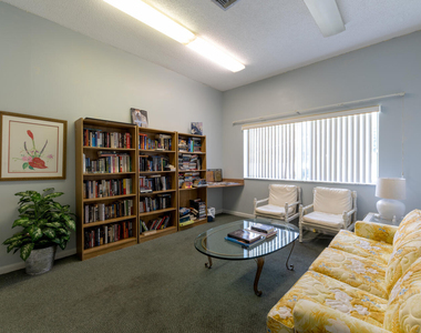 896 N Federal Highway - Photo Thumbnail 30