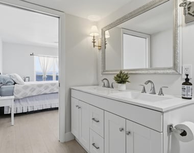 896 N Federal Highway - Photo Thumbnail 17