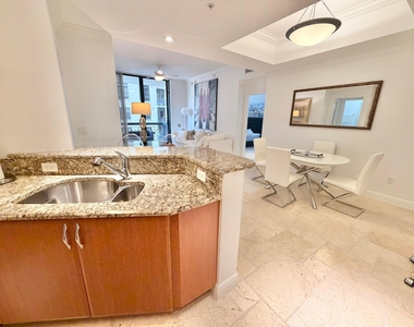 701 S Olive Avenue S - Photo Thumbnail 57